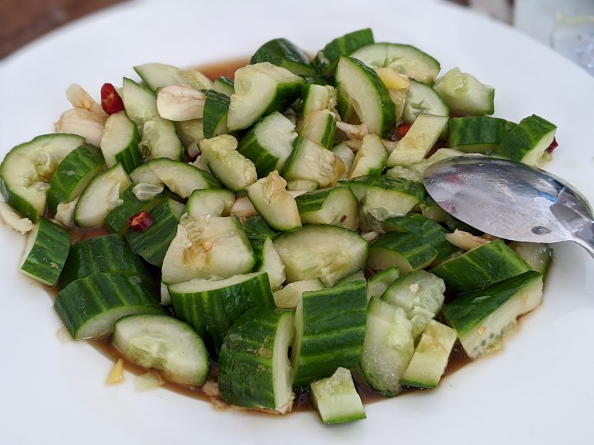 Gurkensalat nach chinesischer Art